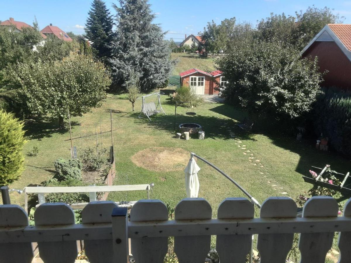 Appartement Andrea Galambok Kültér fotó