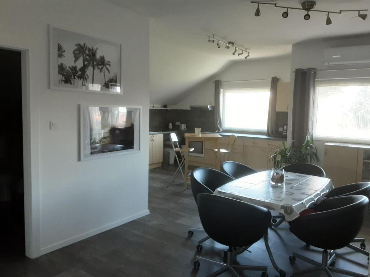 Appartement Andrea Galambok Kültér fotó