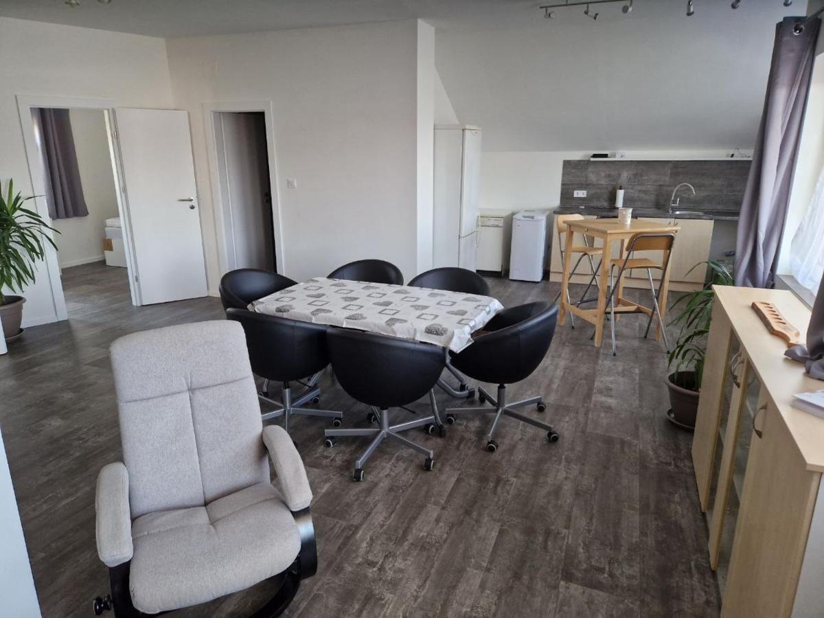 Appartement Andrea Galambok Kültér fotó